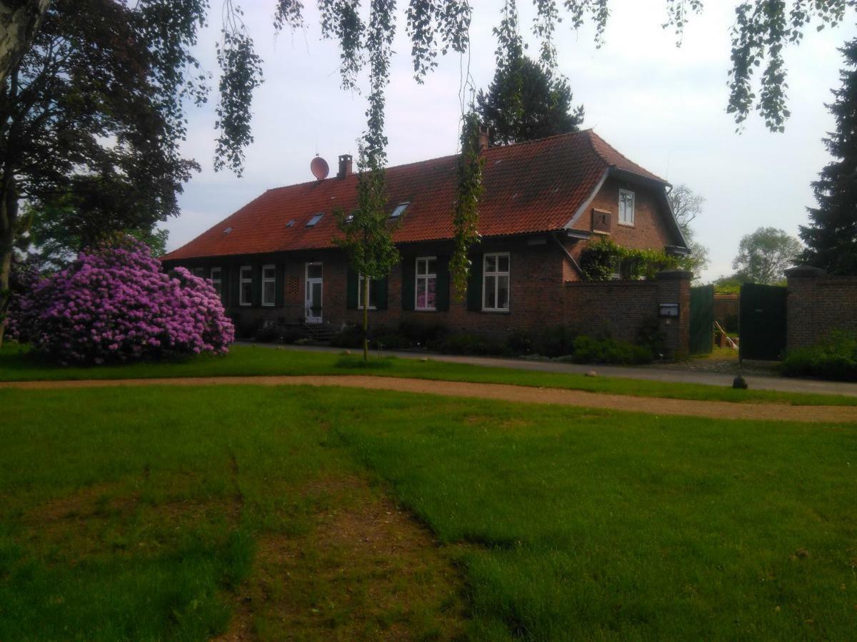 Apartment 4 Sterne Wohnen Zum Alten Forsthof Am Schlosspark, App 1 Smuck Und Groot *