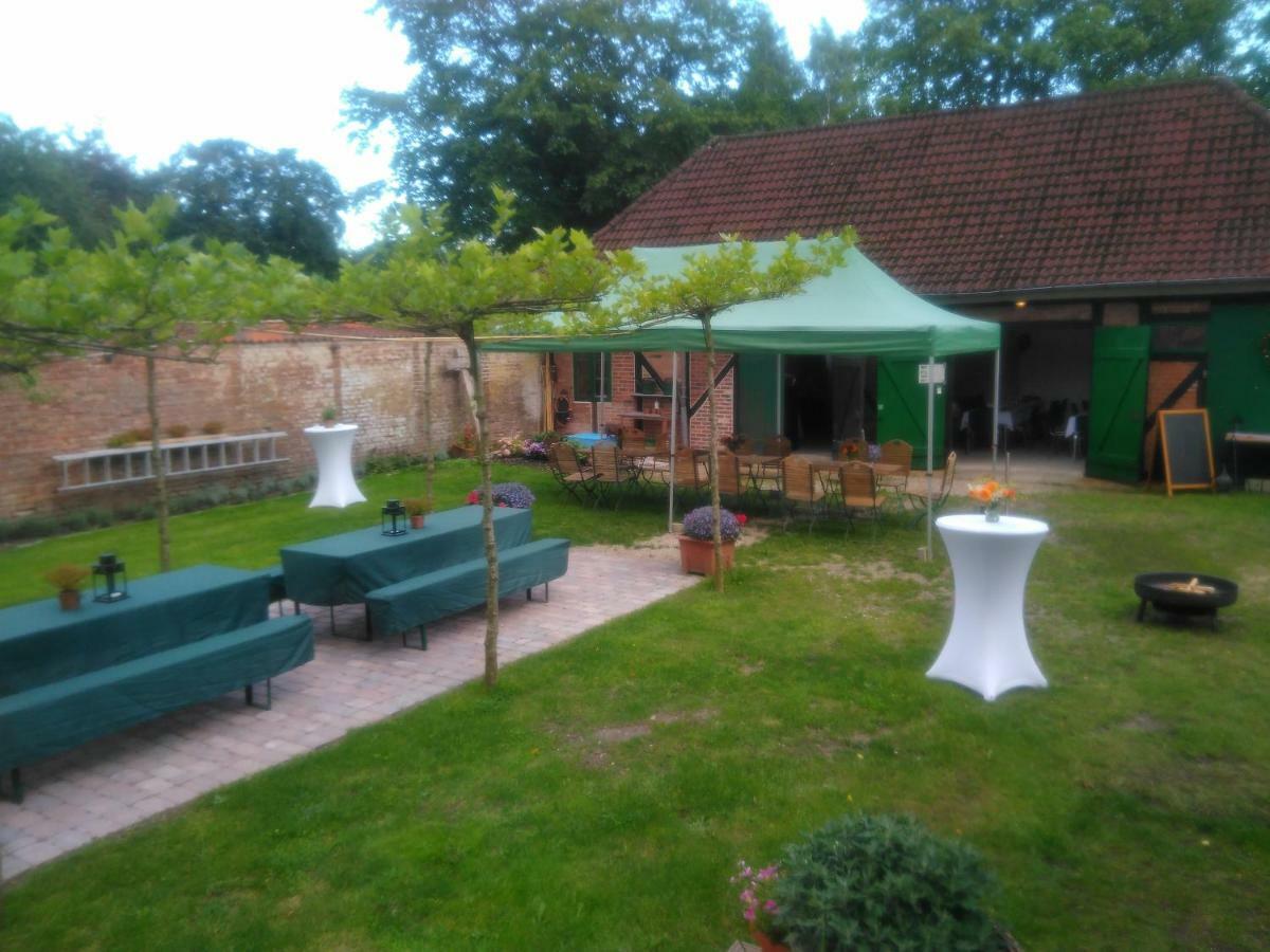 4 Sterne Wohnen Zum Alten Forsthof Am Schlosspark, App 1 Smuck Und Groot Apartment *